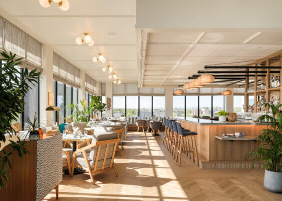 Clayton Hotel dining room